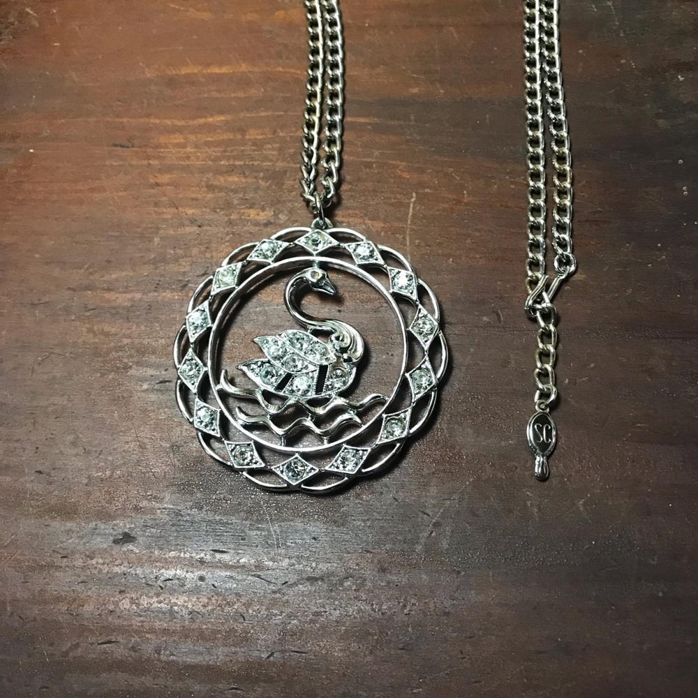 Vintage Sarah Coventry Swan Silver tone Necklace